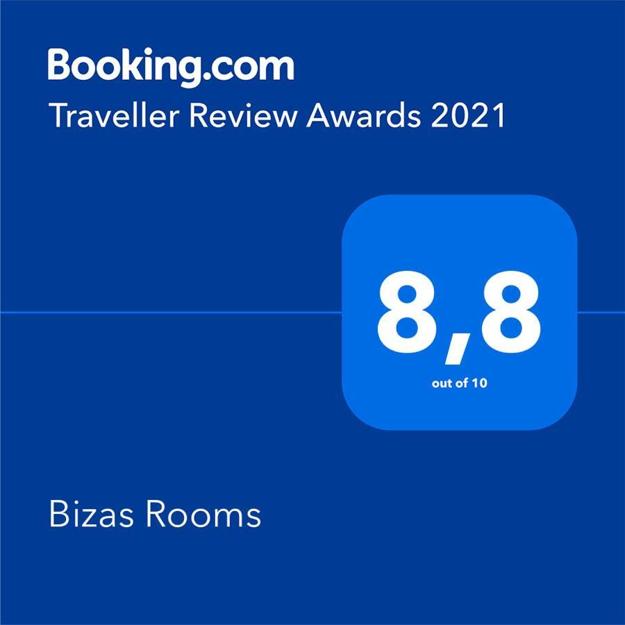 Bizas Rooms & Studios Páros Eksteriør billede